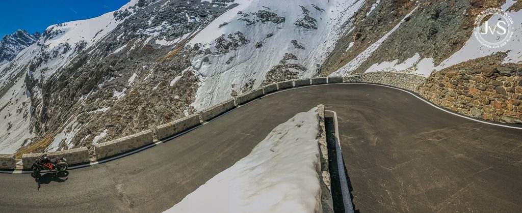 Stilfser Joch – Zähl' von 1 bis 10! 9 Stilfser Joch - Zähl' von 1 bis 10: Kehre 8
