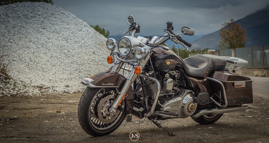 Harley Davidson Road King 110th Anniversary Edition Harley Davidson Road King 110th Anniversary Edition (Motorrad-Geschichten aus der Kurve)