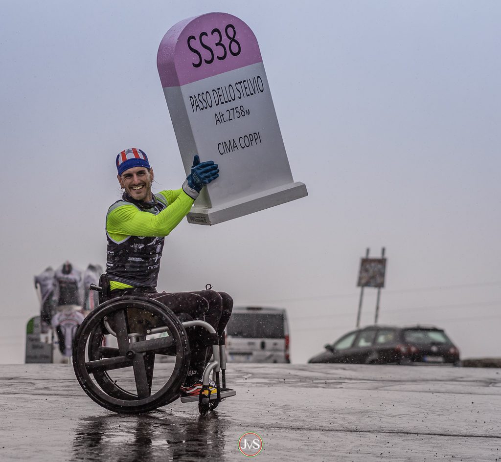 Federico Rossi – 48 Kehren im Rollstuhl 5 «Ora ho fatto pace con la sedia a rotelle»
