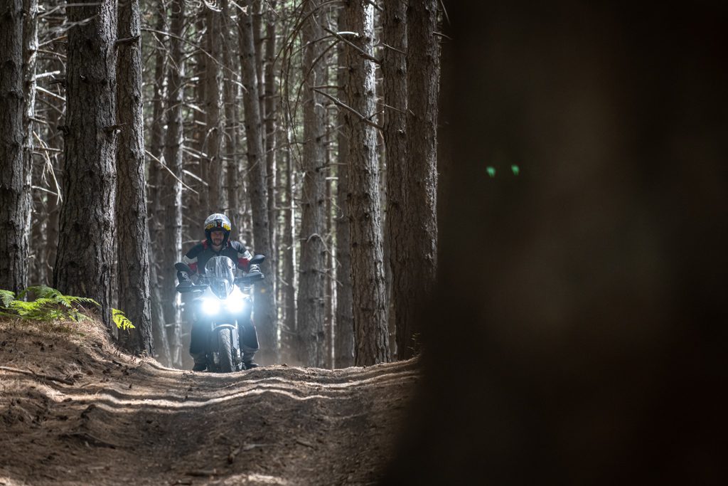 Zero DSR/X 17.3 – The Californian Adventurer 10 Starting on a slippery slope? Easy, even for offroad beginners