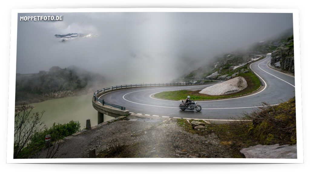 Referenzen 9 MotorProsa: Portrait einer Traumstraße - der Grimsel