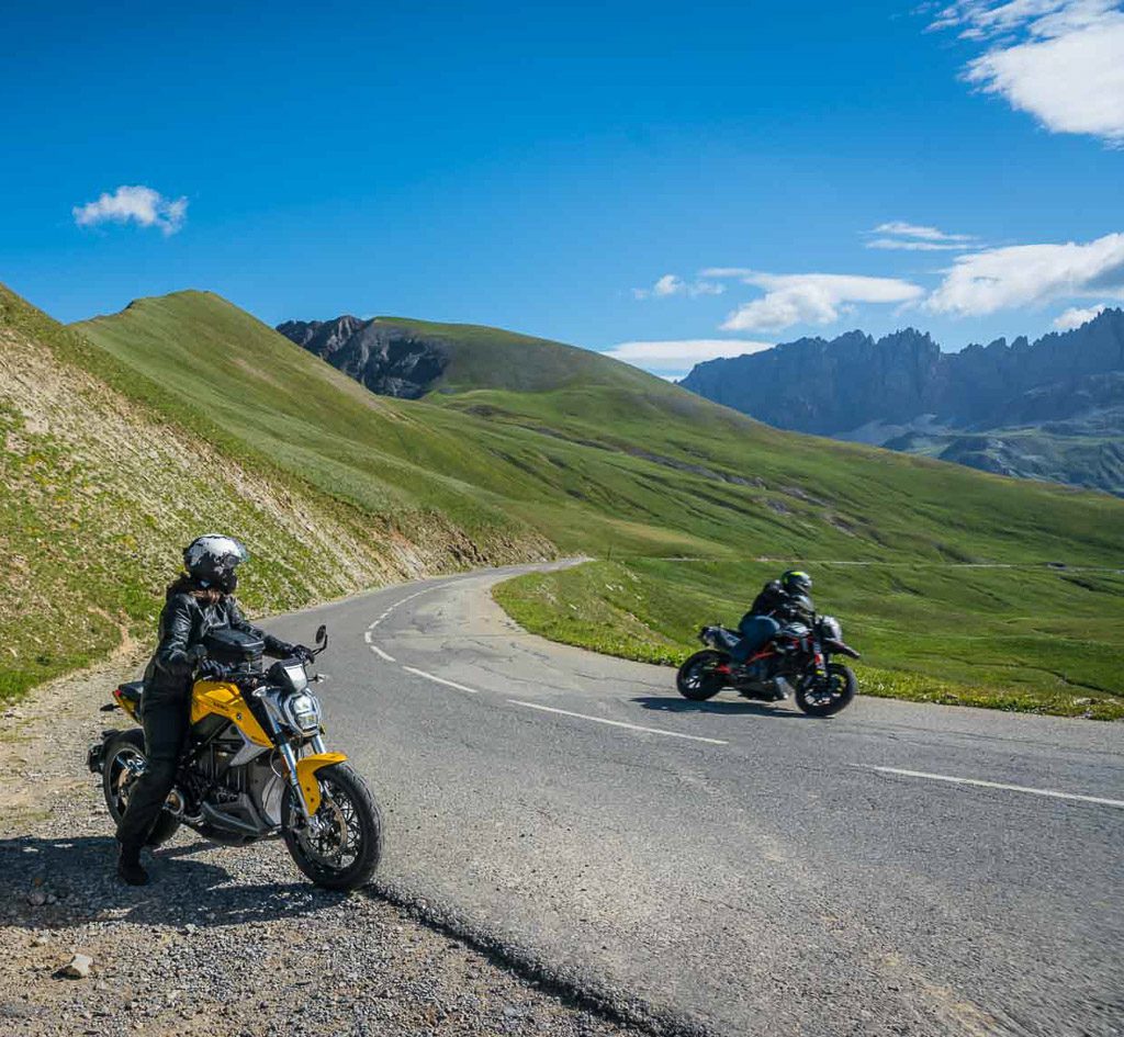 Ein Kurvenfest bis auf über 2600 m Meereshöhe Unterwegs auf dem Col du Galibier (Foto: www.moppetfoto.de)
