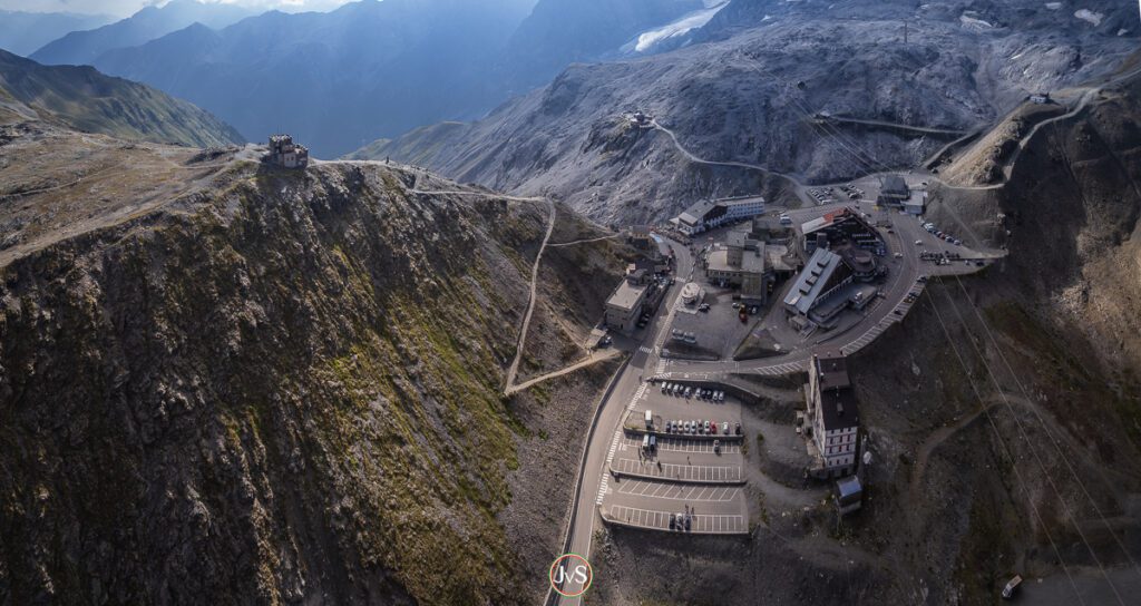 Das Stilfser Joch – nach 30 Jahren neu entdeckt 1 MotorProsa-Blog: Header "Das Stilfser Joch – nach 30 Jahren neu entdeckt"