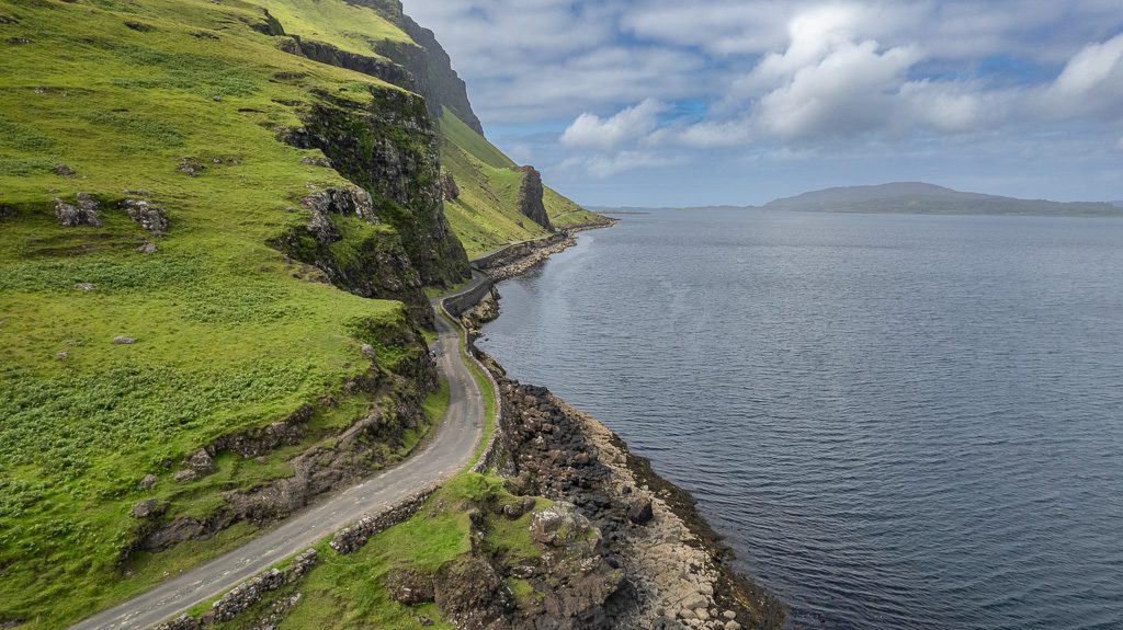 Erzählen, über die Sprache der Landschaft selbst Erzählen, über die Sprache der Landschaft selbst